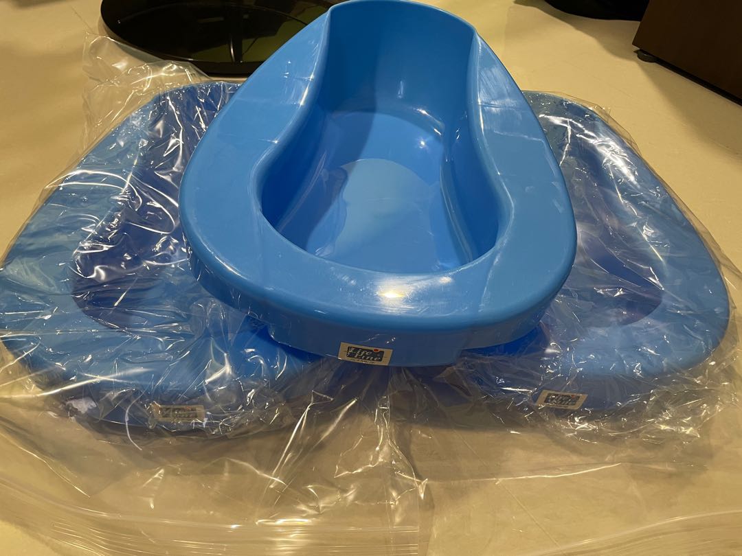 Lifeline disposable bed pans, Health & Nutrition, Medical Supplies