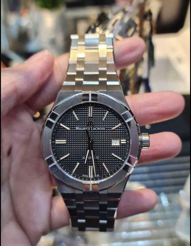 MAURICE LACROIX AIKON Automatic 42mm AI6008 SS002 330 Men s Watch 20 ATM Stainless Steel Strap With Full Set Box Warranty Valid Till November 2023