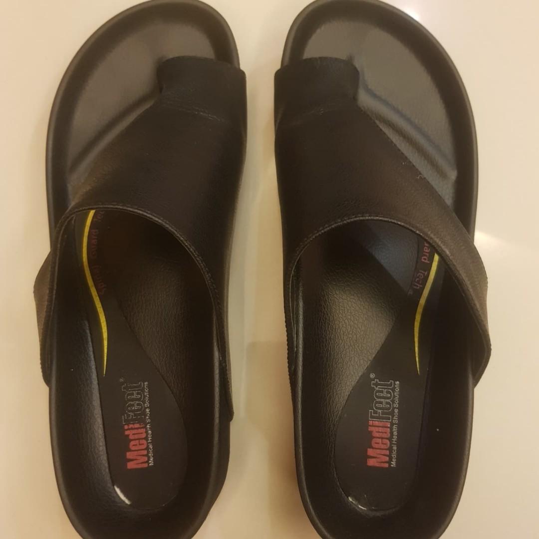 MediFeet Spinalguard Bunion Correcting Sandals, Women's Fashion, Footwear,  Sandals on Carousell