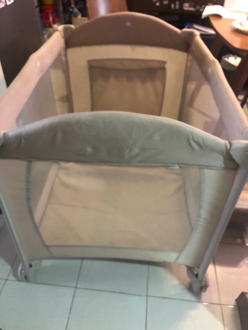 mothercare travel cot stars