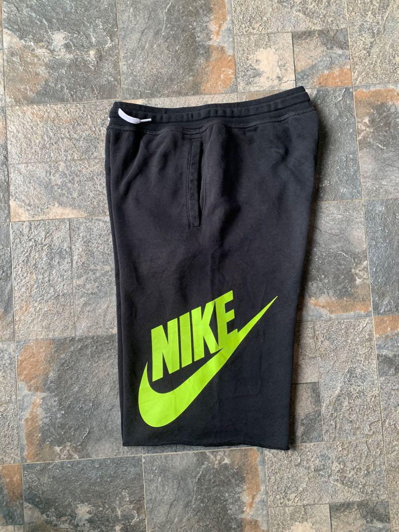 Nike Alumni short, Men's Fashion 