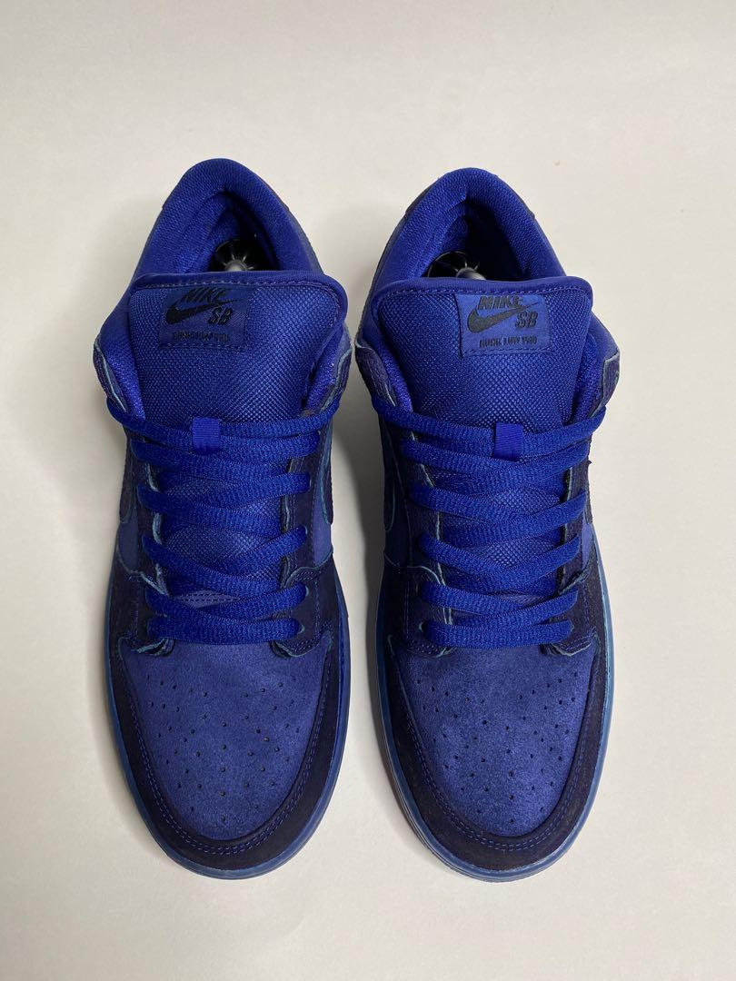 Nike dunk sb hotsell low blue moon