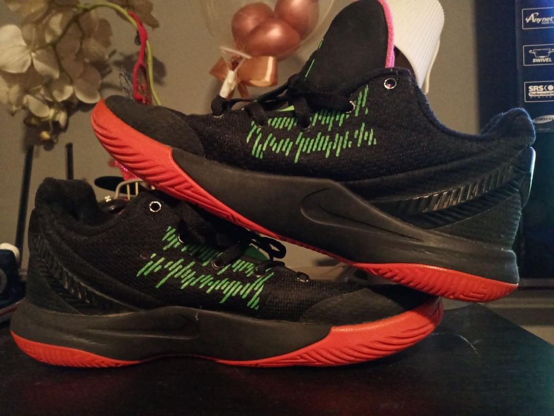 Kyrie flytrap green and pink deals
