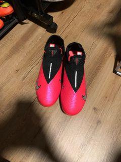 Nike phantom vision 2 football boots