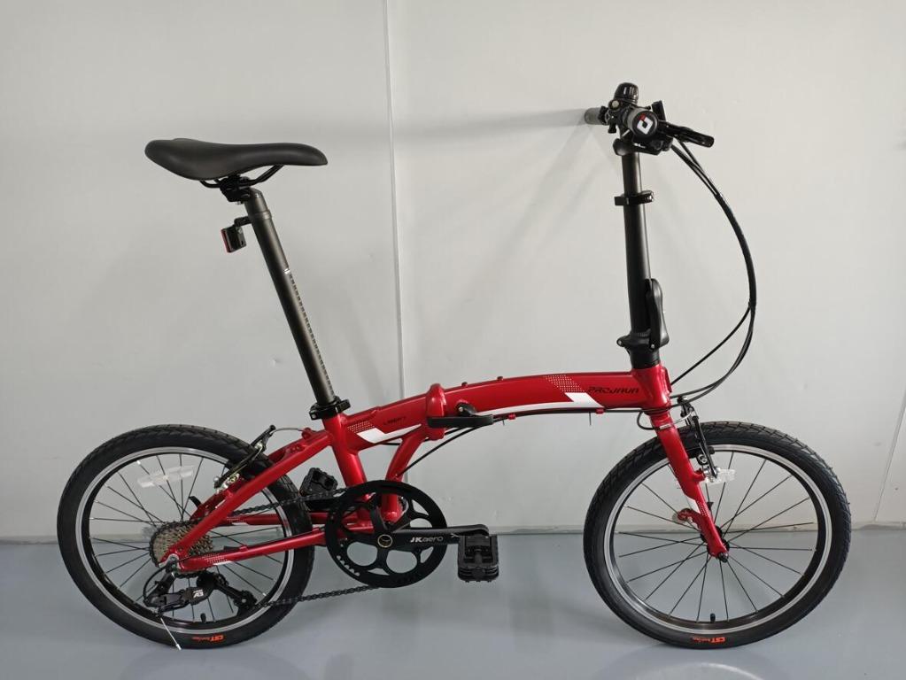 PROJAVA 20inch Libery Foldable Folding Bike V Brake Lightweight 10.8kg Bicycle Pro Java [ RED color only] (Category: Bicycles) located in Singapore. Submitted by passiongadgets (Listing ID 1128025401, Image 2). Description: Left Red color, promotion at $299 ⭐3 Months Installment via Atome available at extra 7% charge. Full Payment: $299 👍 Come with Freebies (worth $259): ✔️Free Gold Mini Air Pump ✔️Free Water Bottle Holder ✔️Free Rechargeable Fr