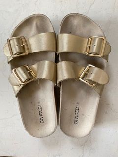 (Kategori: ) berada di . Dikirim oleh geminmycloset (ID iklan 1131685672, Gambar 1). Deskripsi: .