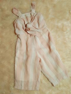 (Category: ) located in . Submitted by cithrinepreloved (Listing ID 1130991548, Image 1). Description: .