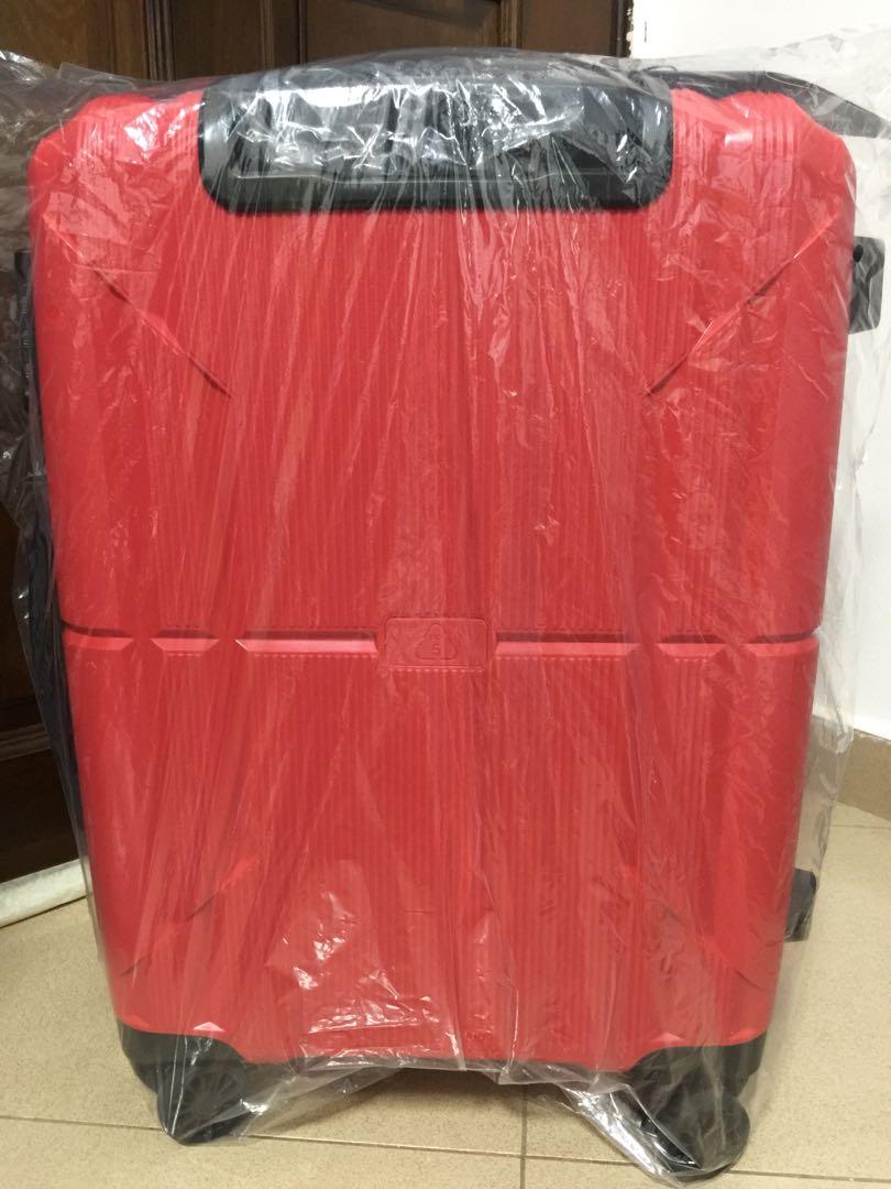 Travel time luggage 20”, Hobbies & Toys, Travel, Luggage on Carousell