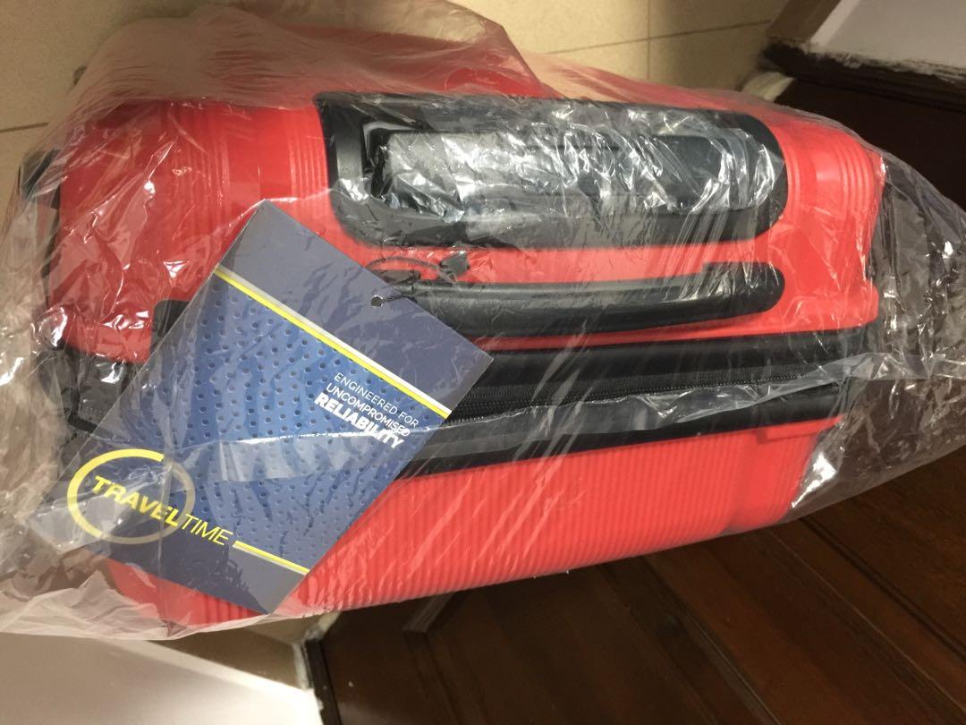 Travel time luggage 20”, Hobbies & Toys, Travel, Luggage on Carousell