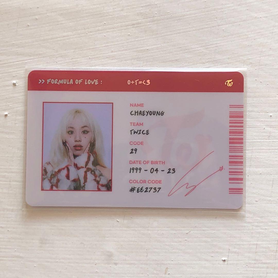 TWICE Formula of love Chaeyoung ID Card Photocard, Hobbies & Toys