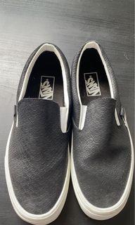Vans leather Slippers US8
