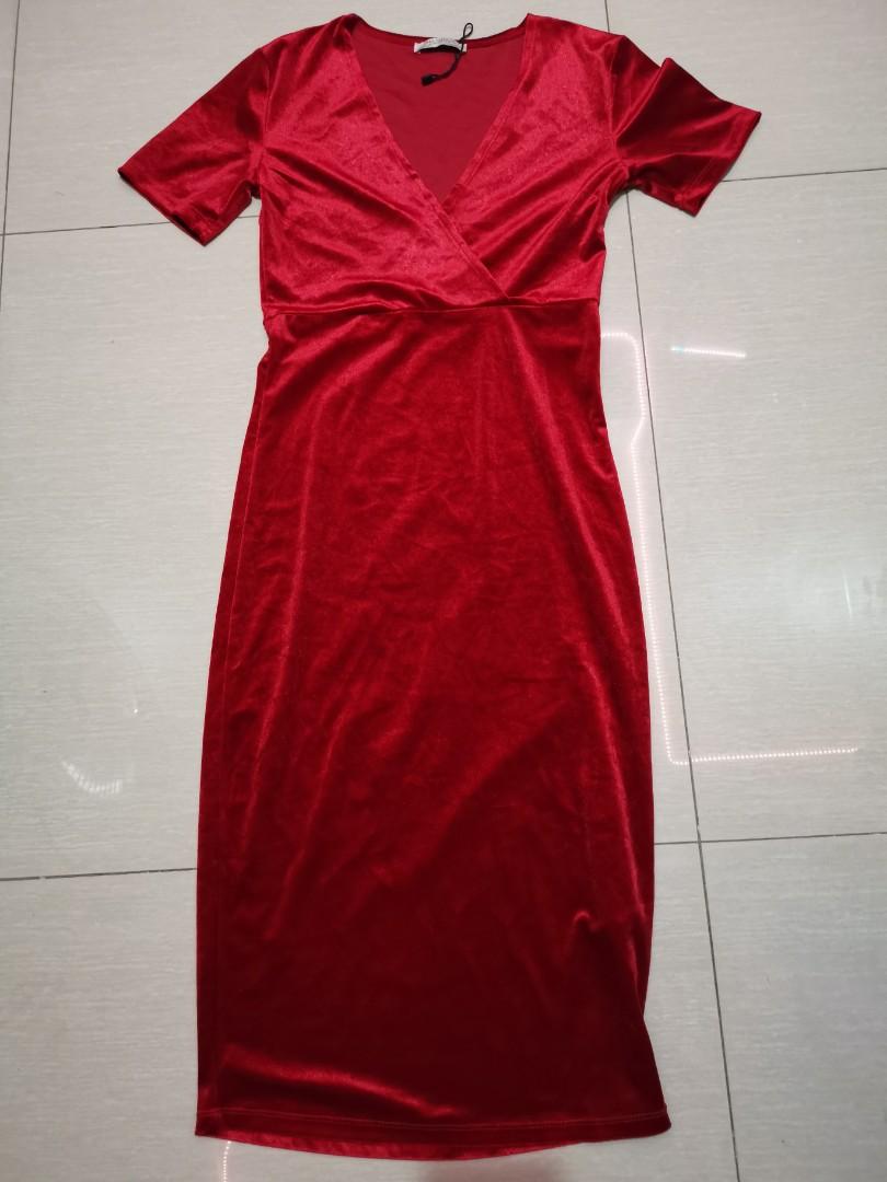 Zara Red Velvet Dress, Women's Fashion 