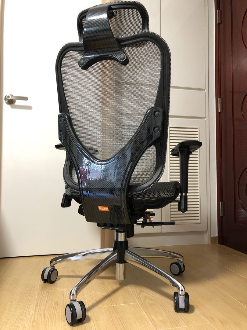 台灣Mesh3 人工體學椅 碳纖維框架+透氣網面 WFH, 傢俬＆家居, 傢俬, 椅子 - Carousell