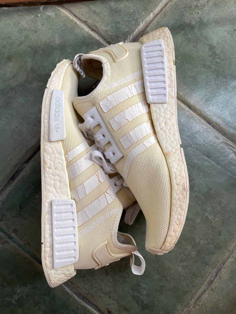 Adidas nmd deals r1 cream