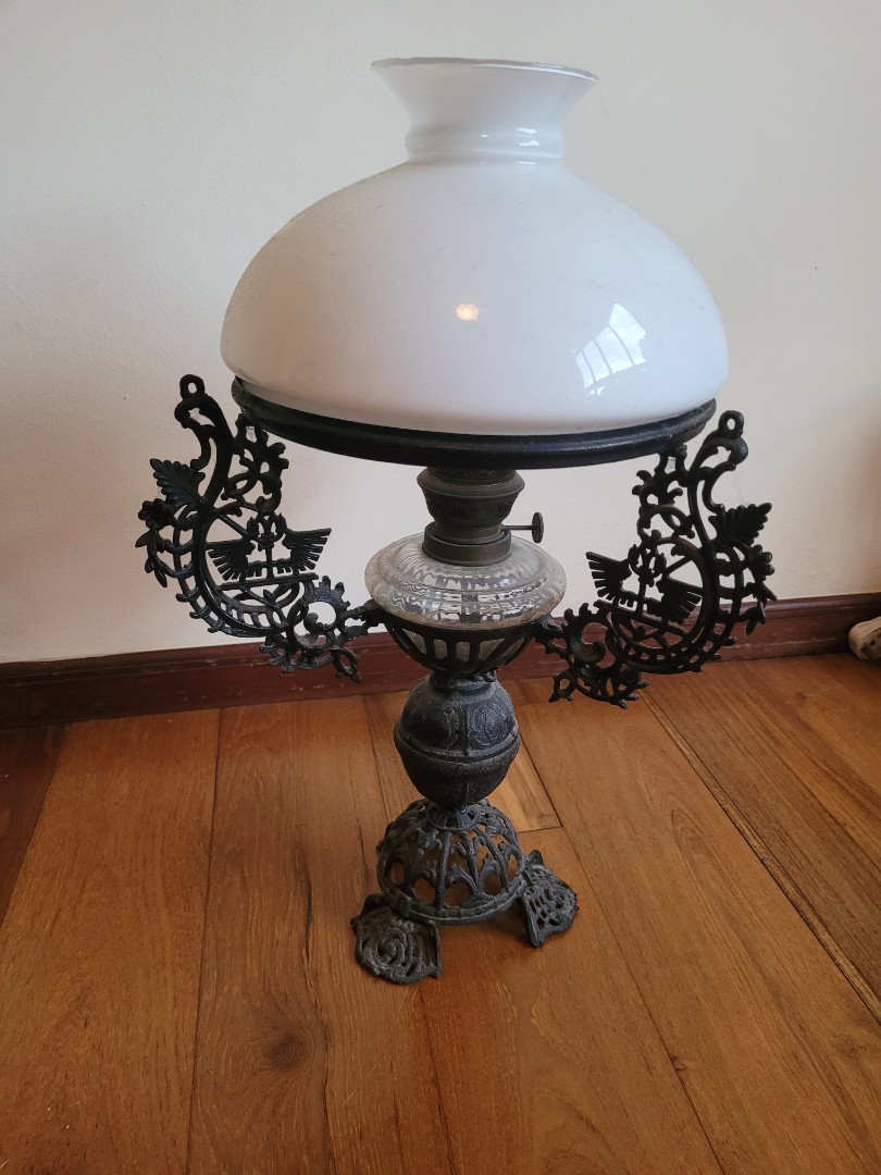 Vintage colonial lamps store