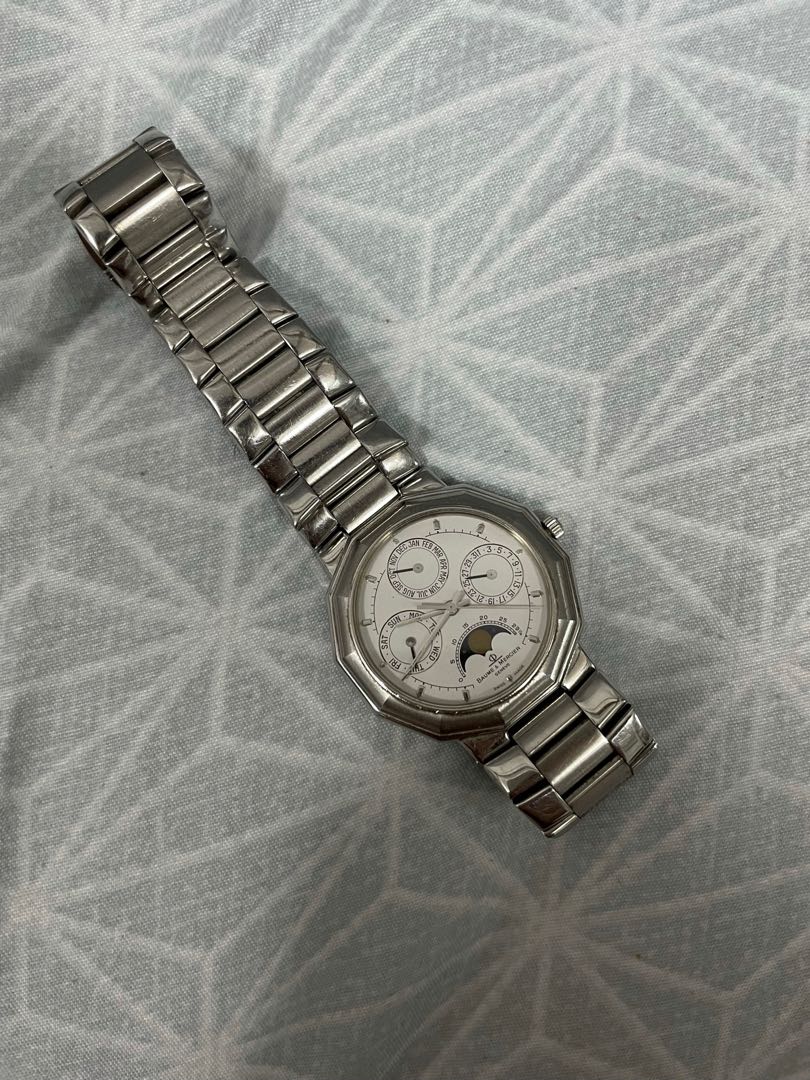 Riviera quartz best sale watch price