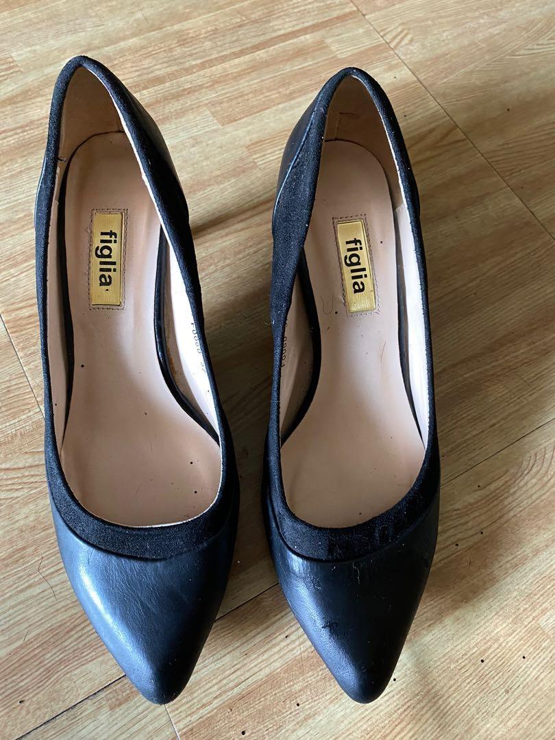 two inch black heels