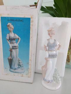 #blessing 
2 Porcelain Lady
(Like Lladro)