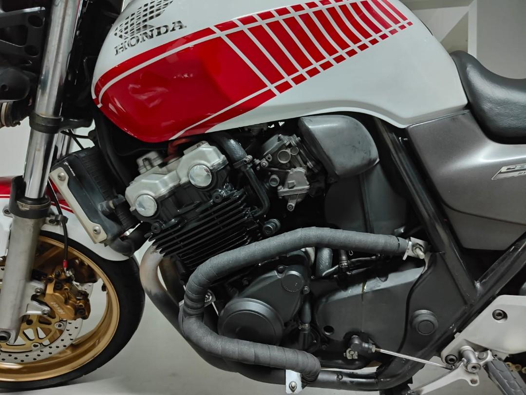 CB400/Matt Black Crash Bar Wrapping/Installation & Tapes included