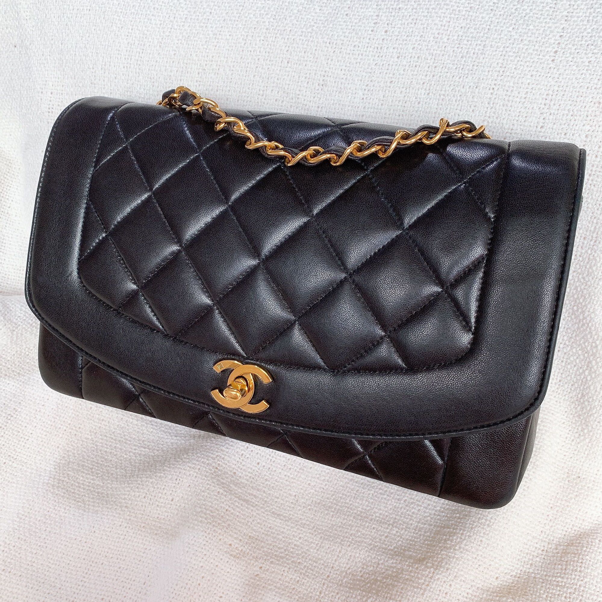 CHANEL DIANA MEDIUM, Luxury, Bags & Wallets on Carousell
