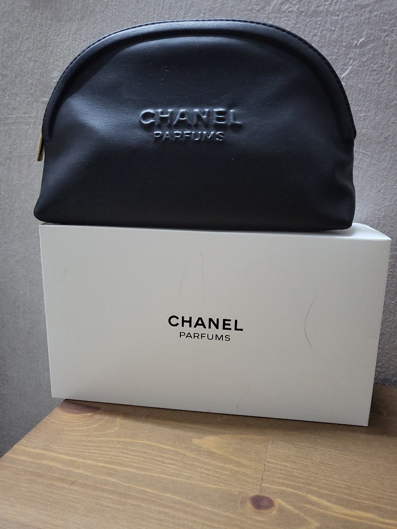 Chanel discount perfume purse