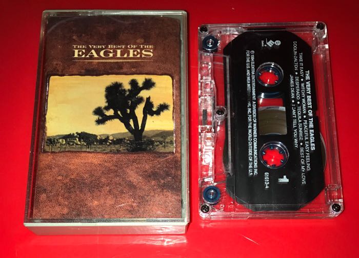 EAGLES - THE VERY BEST OF CASSETTE KASET, Hobbies & Toys ...