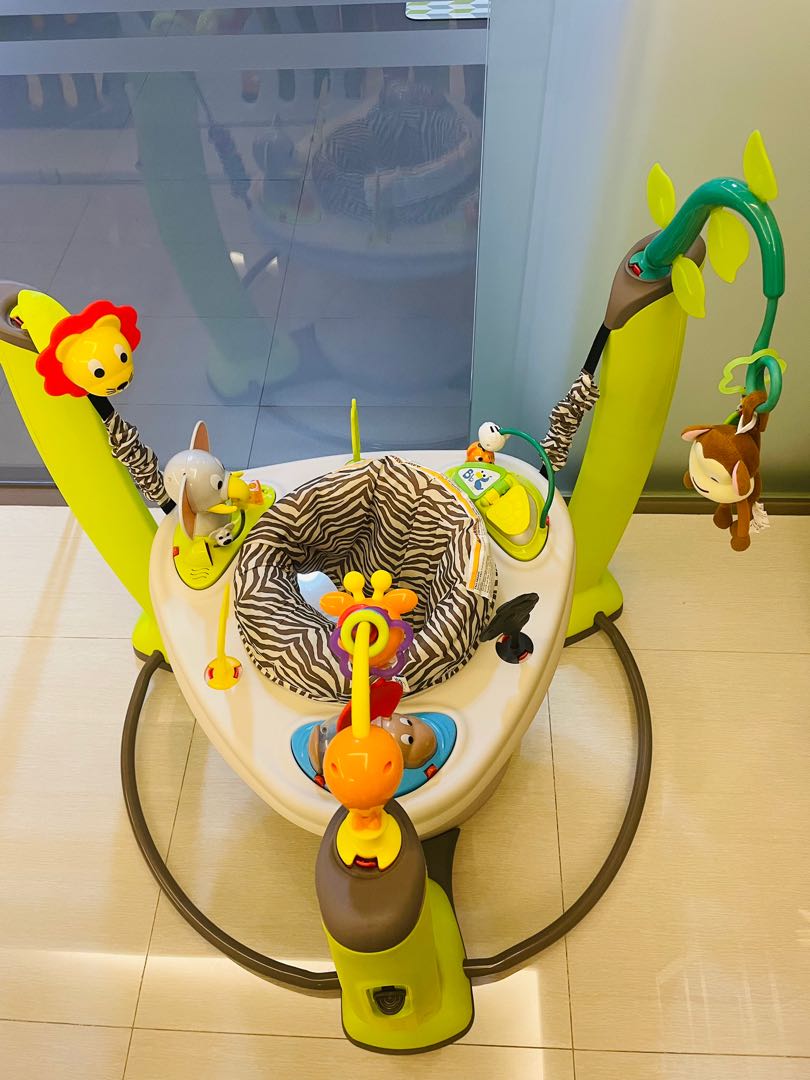 evenflo exersaucer jump and learn jumper
