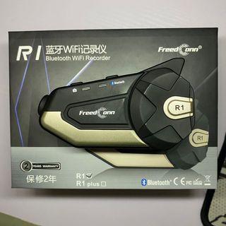 Freedconn R1 (1080p HD Helmet Camera)