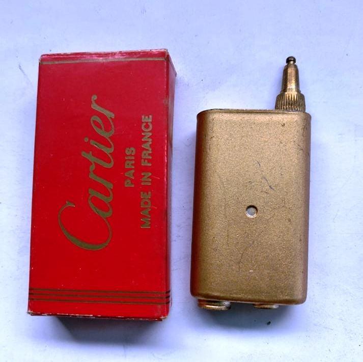 Cartier lighter store gas tank