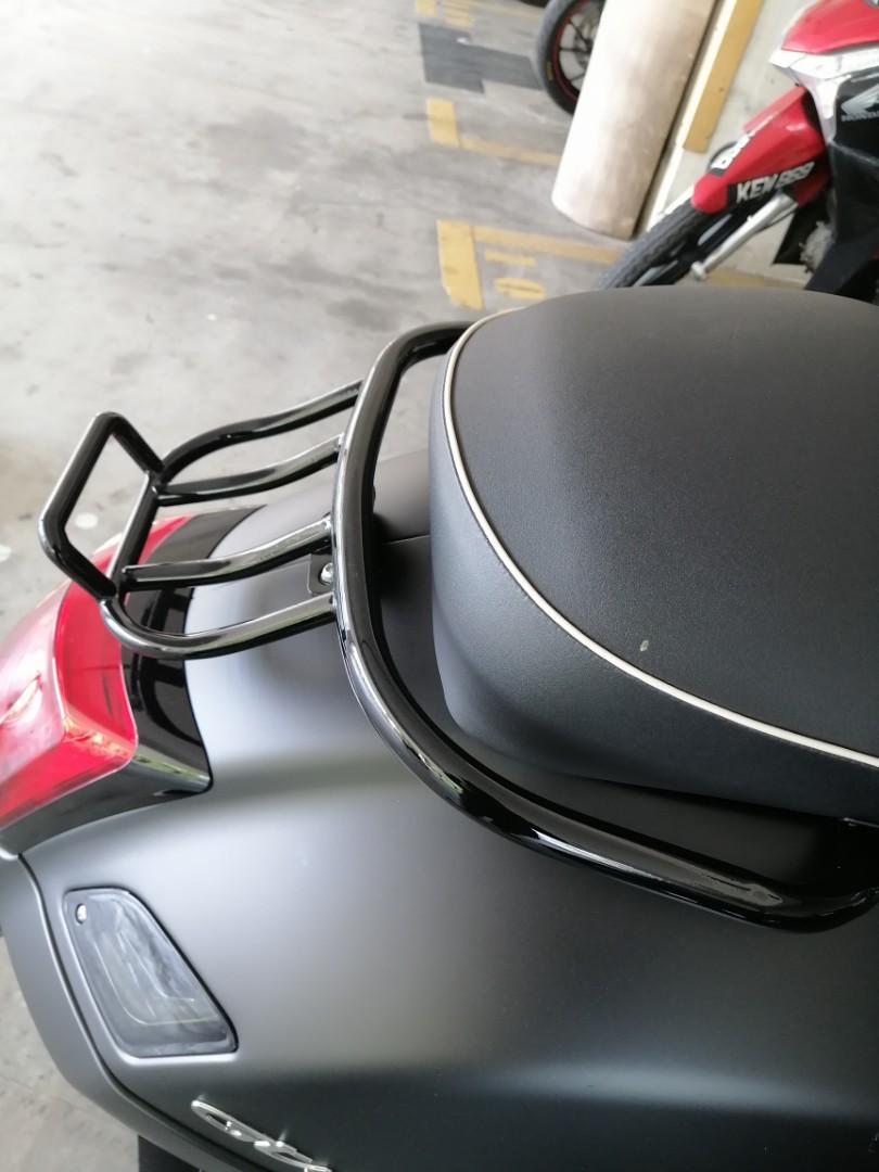 GTS 300 REAR RACK, Motorbikes on Carousell