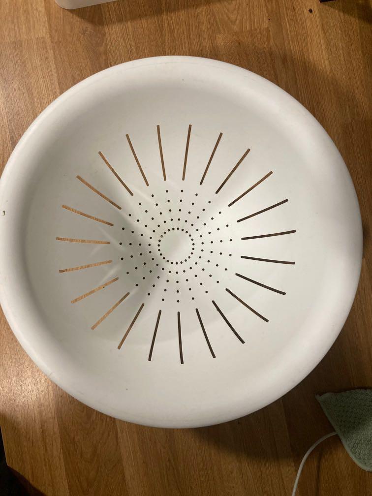 IKEA Vispad Colander, TV & Home Appliances, Kitchen Appliances, Wine Cellar & Storage on Carousell