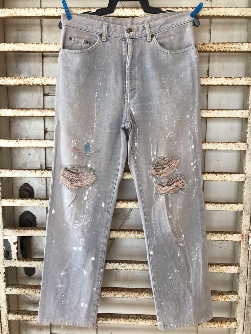 Adidas hotsell ripped jeans