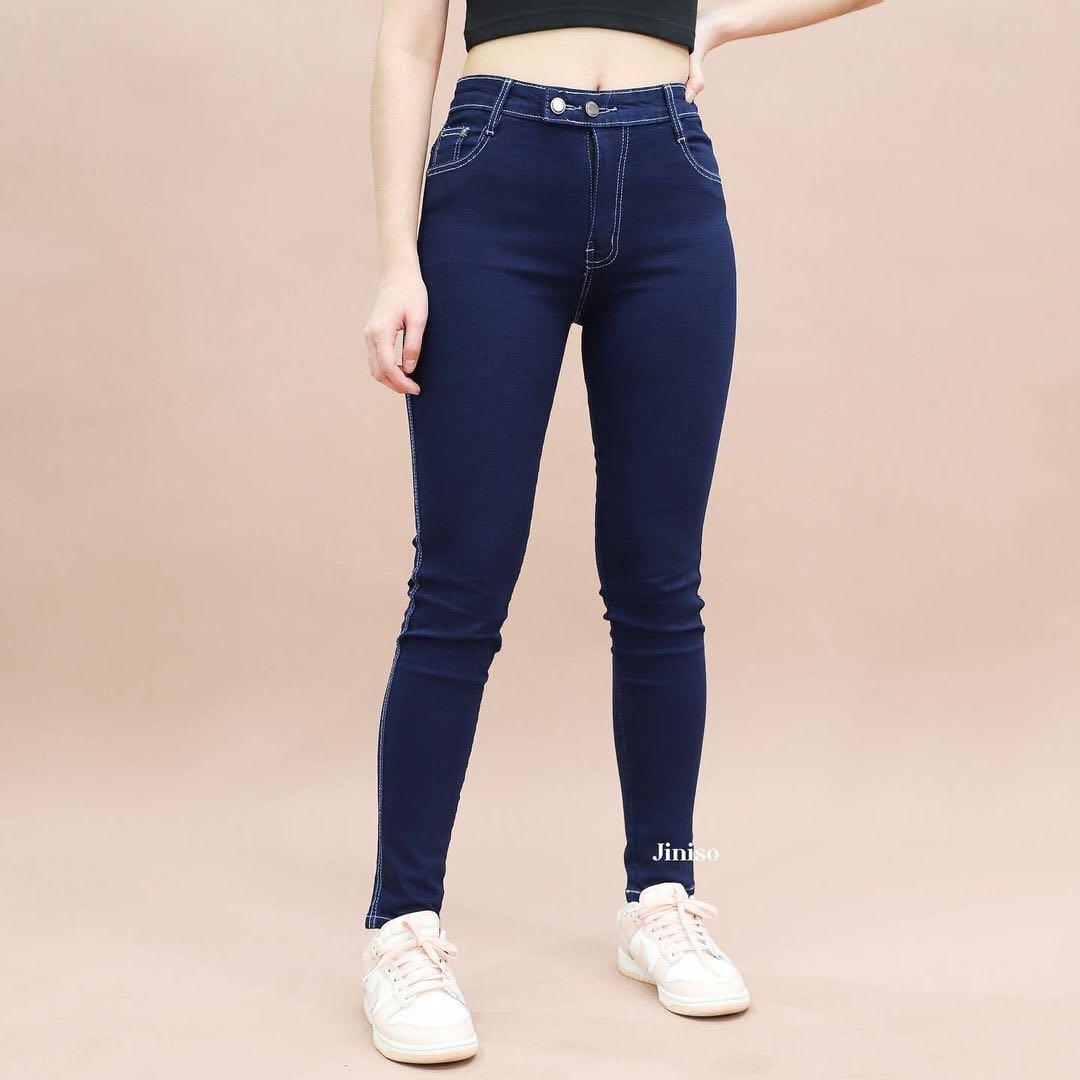 JINISO - Highwaist Comfy Jeans Black 