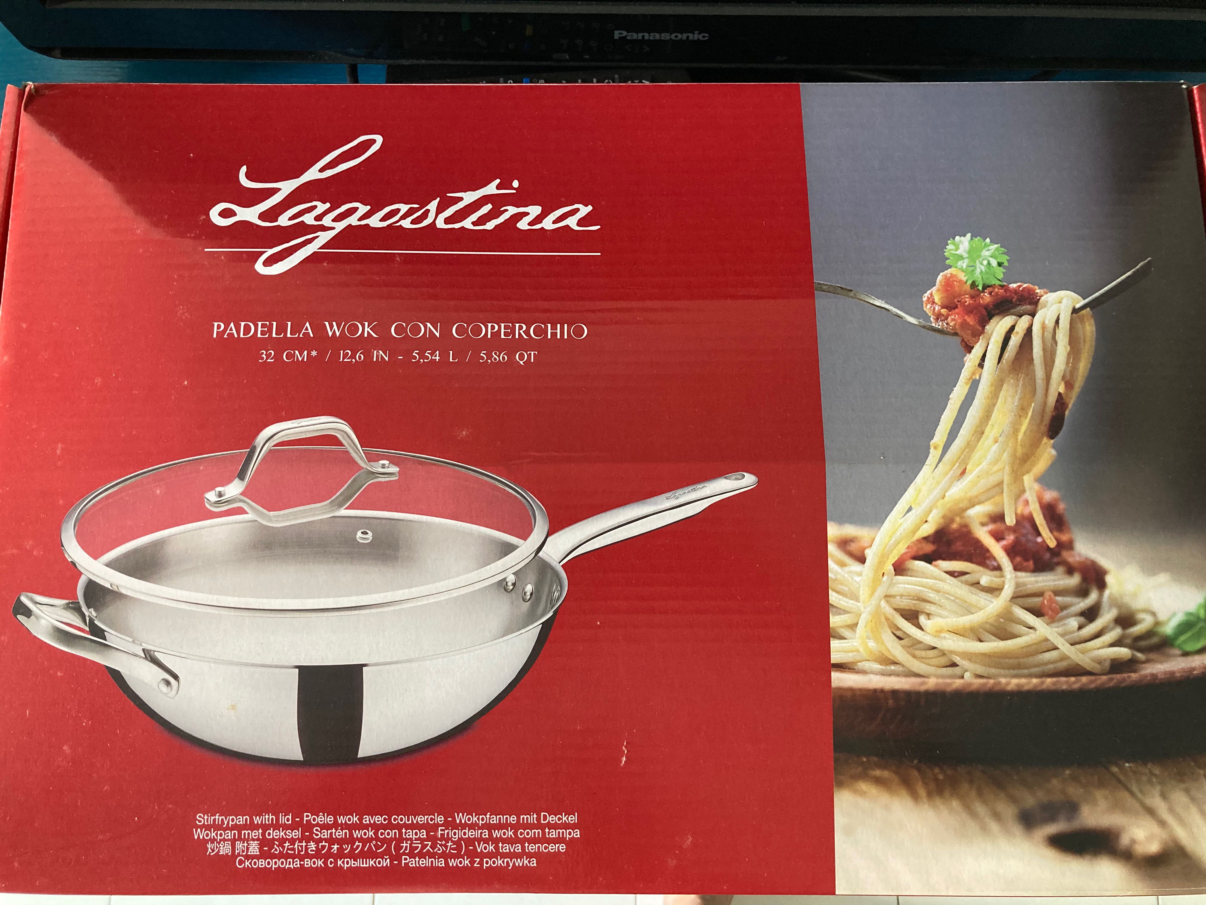 Lagostina 32cm wok, Furniture & Home Living, Kitchenware & Tableware ...