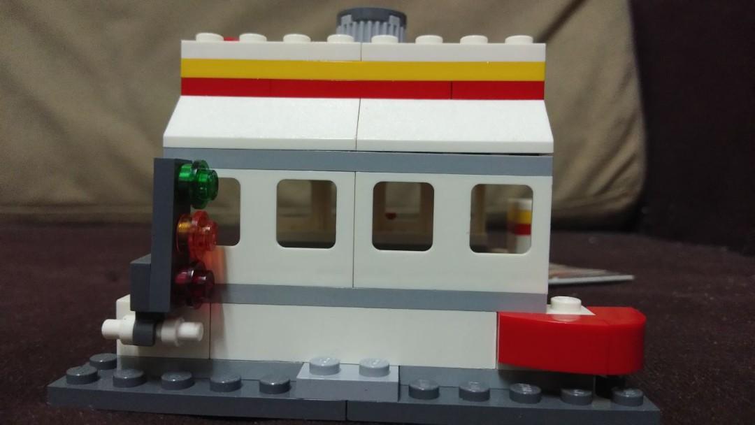 Lego Shell Station 40195, Hobbies & Toys, Toys & Games on Carousell