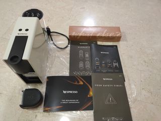 (Category: ) located in . Submitted by ttohxq (Listing ID 1131951759, Image 1). Description: .