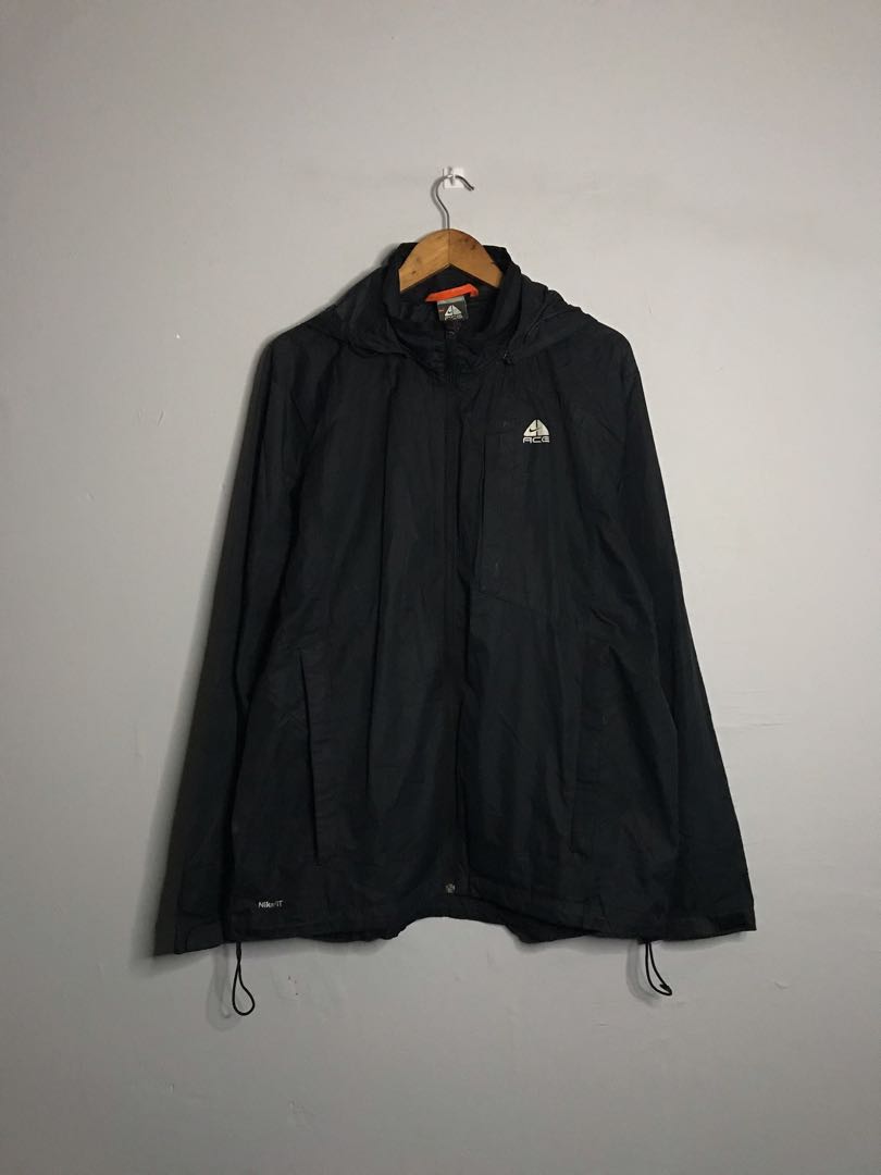 Nike ACG Windbreaker, Men's Fashion 