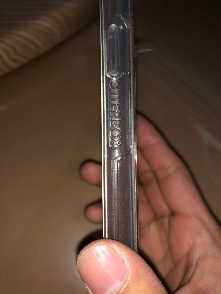 AUTHENTIC Otterbox Symmetry Case (that wont turn yellow), Mobile Phones & Gadgets, Mobile