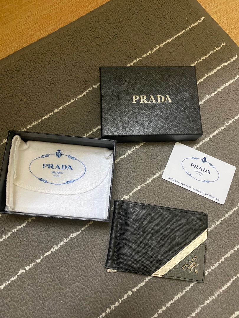 prada card