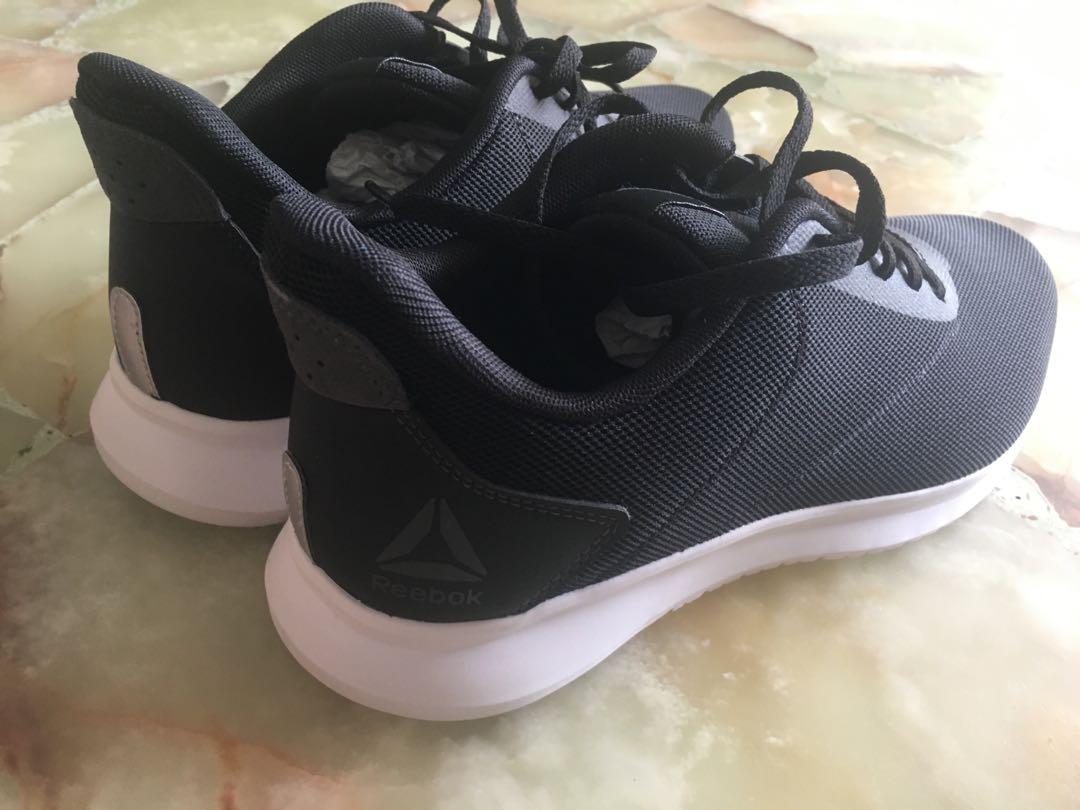 Reebok men running shoes, Men's Fashion, Footwear, Sneakers on Carousell