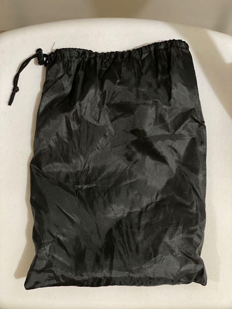 Resistance band workout (Category: Other Sports Equipment and Supplies) located in Makati City. Submitted by esan01 (Listing ID 1131948724, Image 3). Description: Moving out sale! Never been used. Bought for Php209 in Lazada..