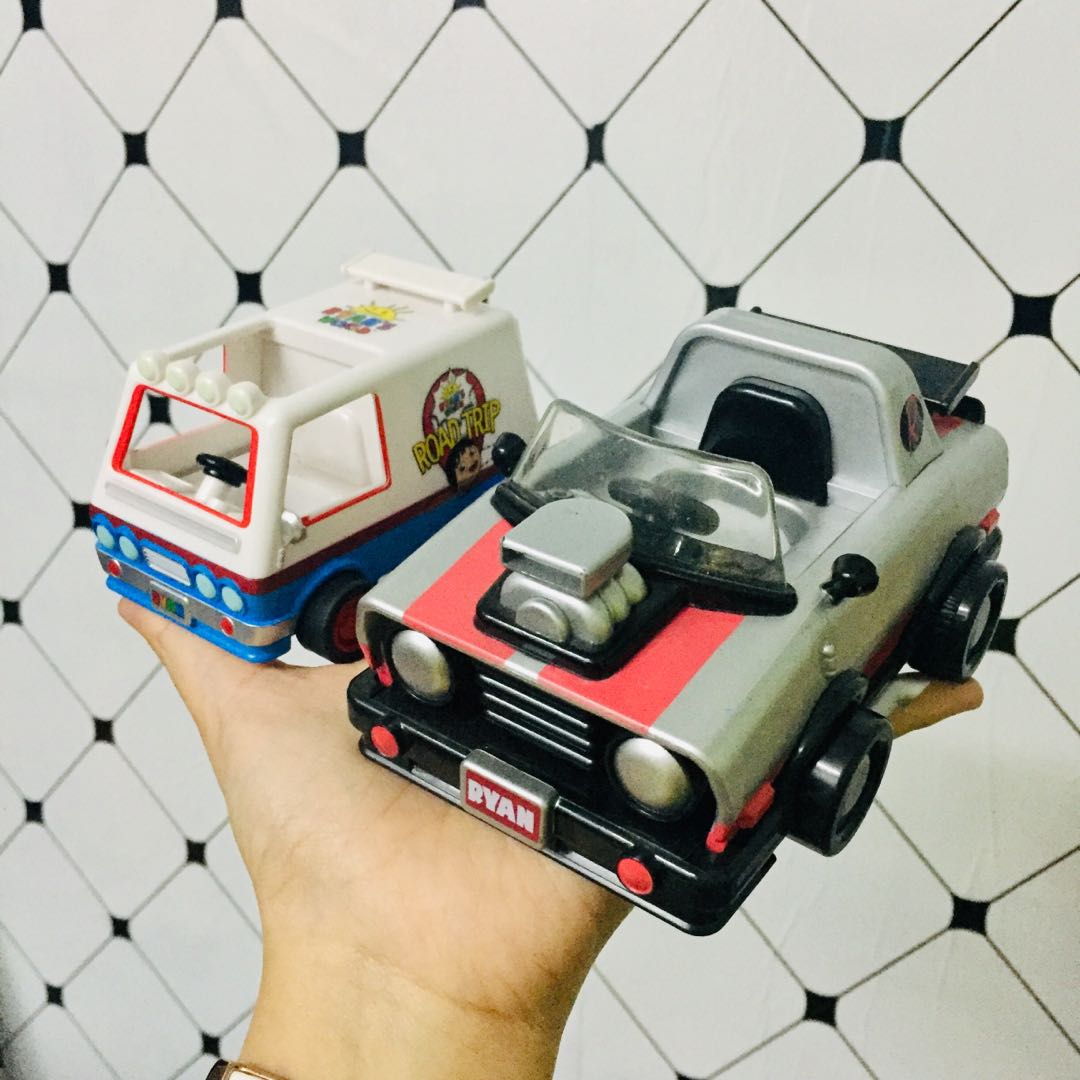Ryan toy car store