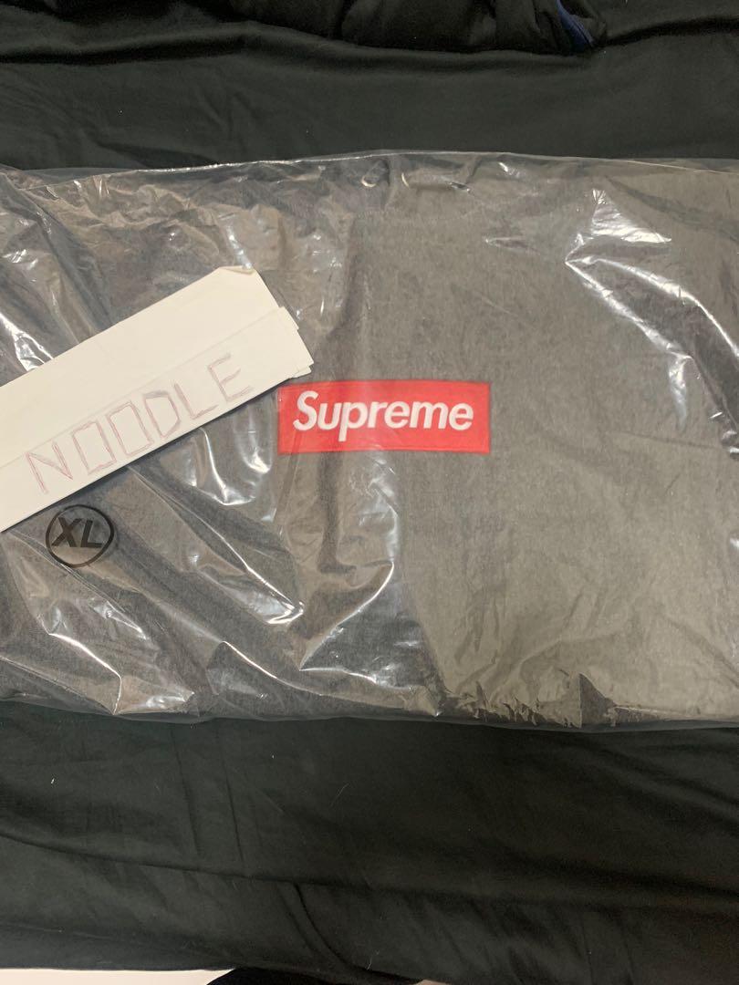 Supreme box logo hoodie 2021 XL, 名牌, 服裝- Carousell