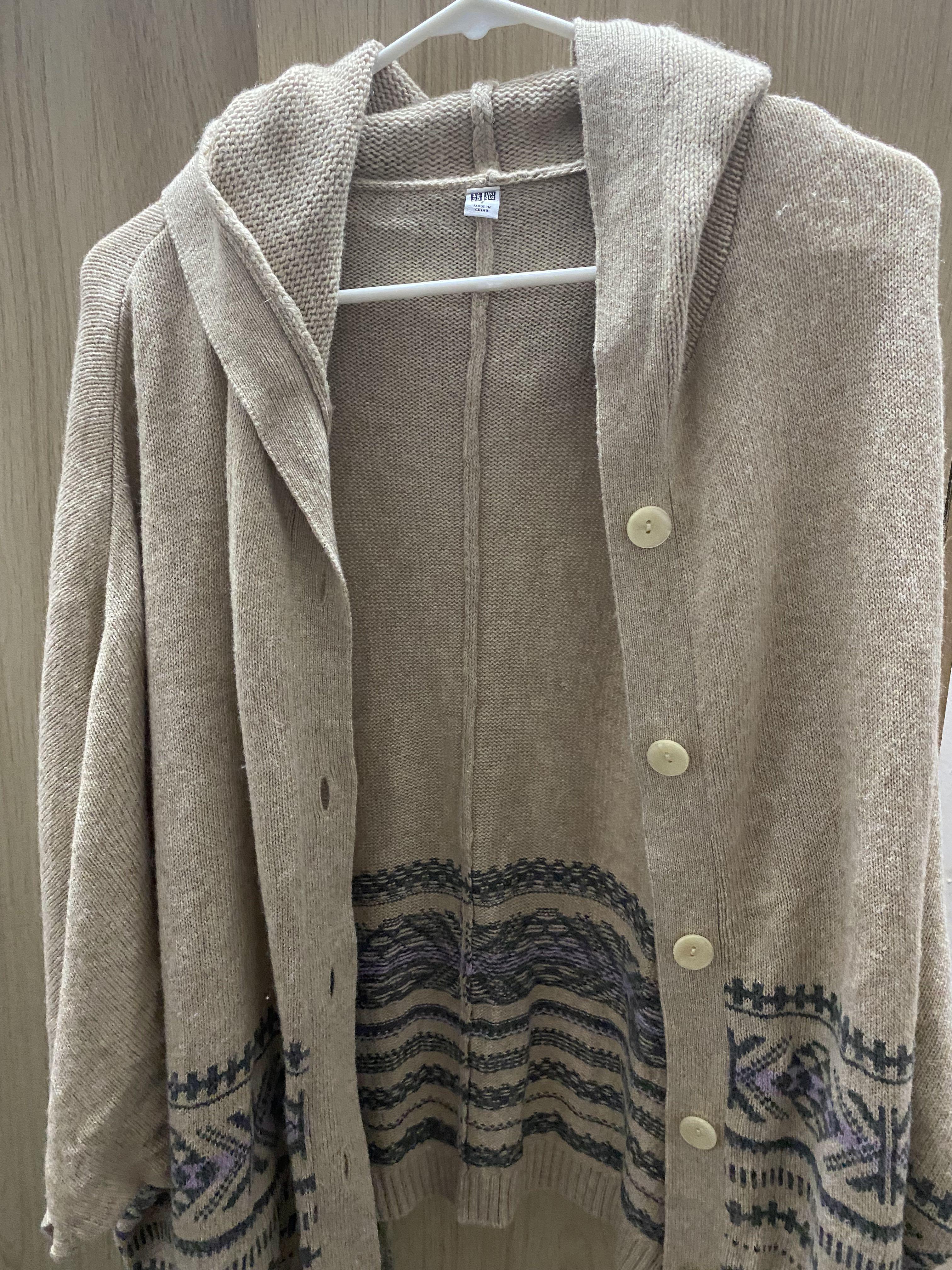 Uniqlo shop hooded cardigan