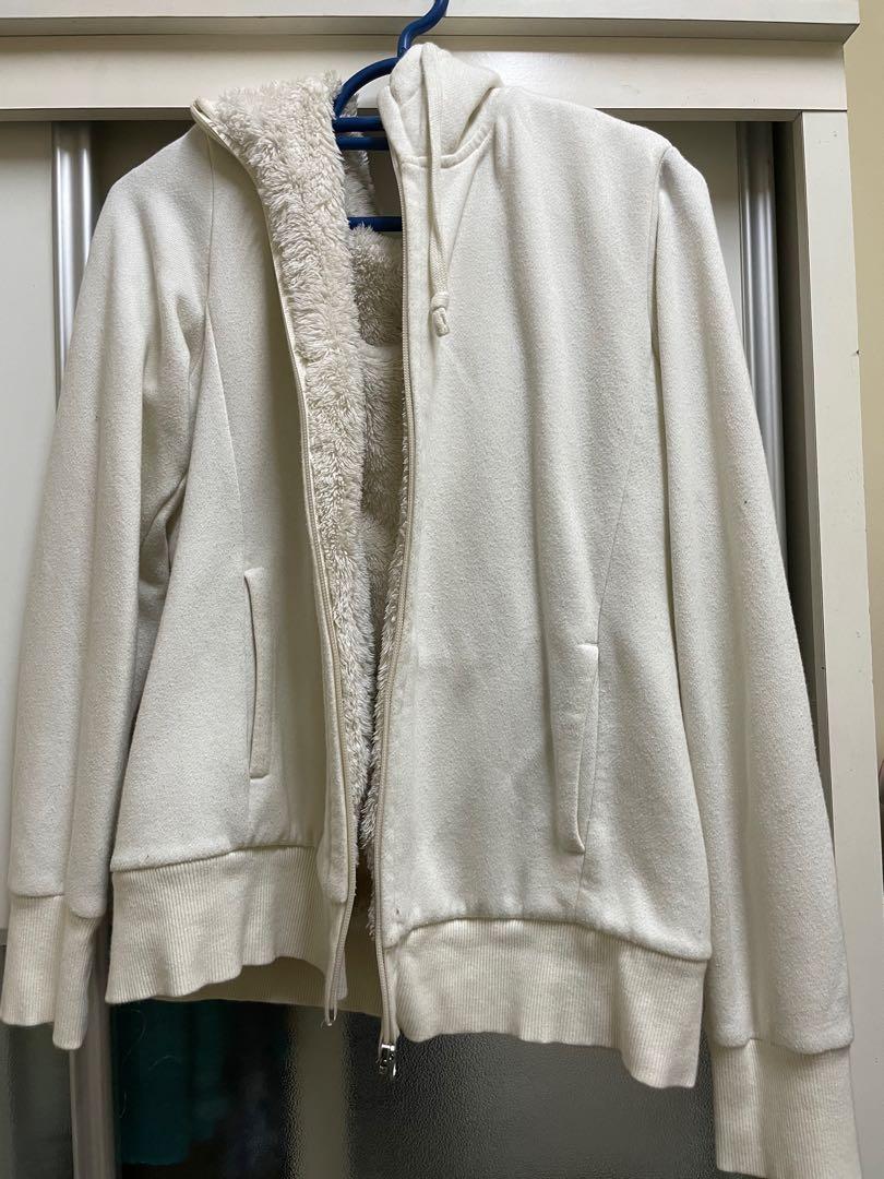 Uniqlo fur sweater outlet