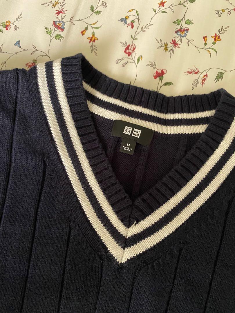 UNIQLO unisex navy sweater vest, Women's Fashion, Tops, Other Tops
