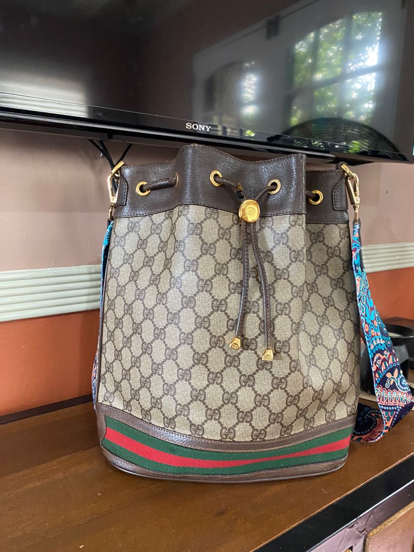 Gucci bucket sale bag vintage