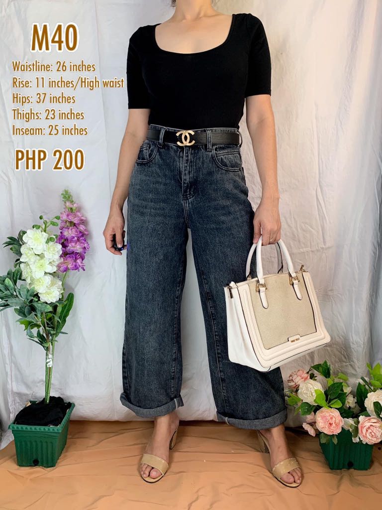 Wide leg jeans (waist line: 26), Women 