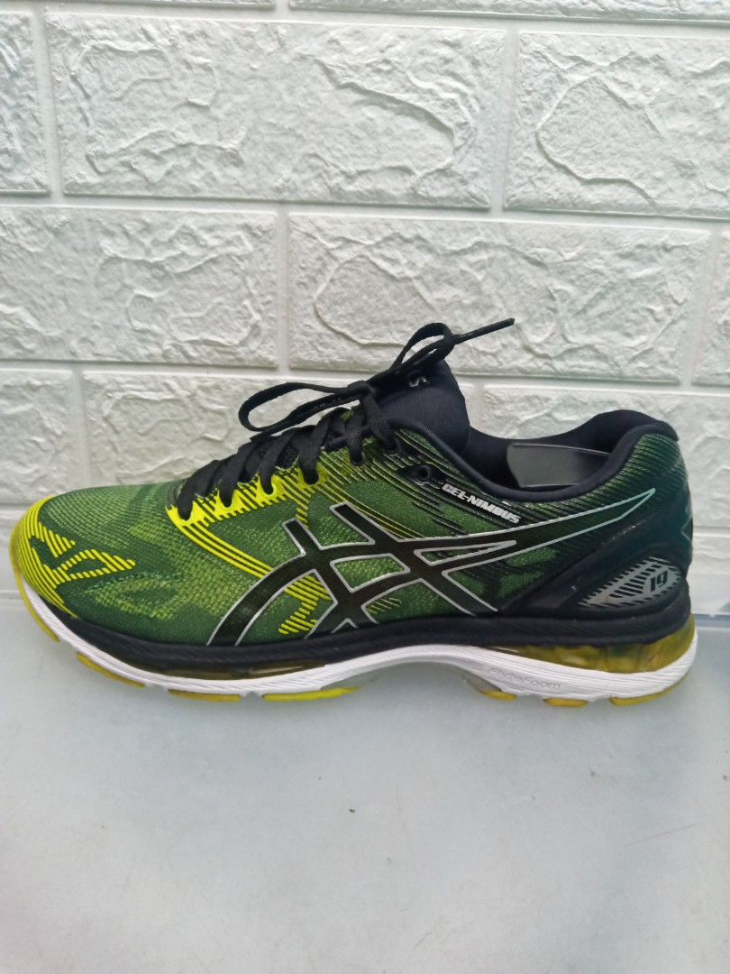 asics gel nimbus  19 mens Green