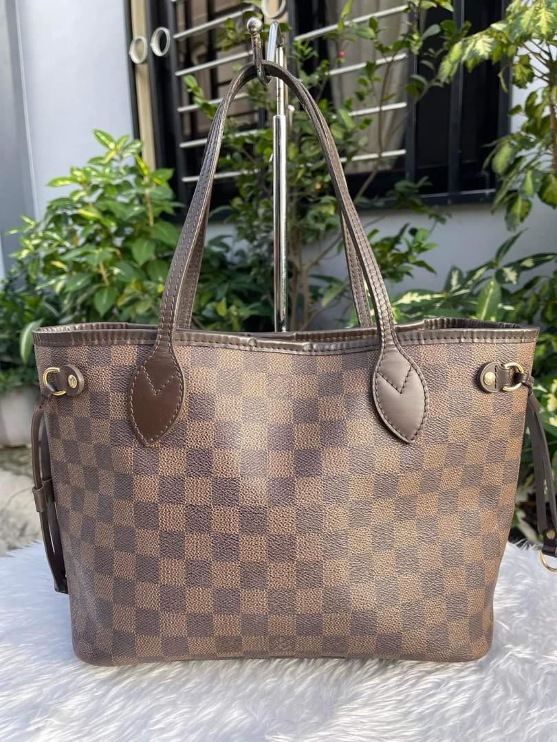 Auth pm size neverfull (Category: Luxury Bags & Wallets) located in Bauang. Submitted by rjae07 (Listing ID 1132154724, Image 3). Description: Rank ab neverfull pm. Size With dustbag Guaranteed Check my profile rjae az munar.